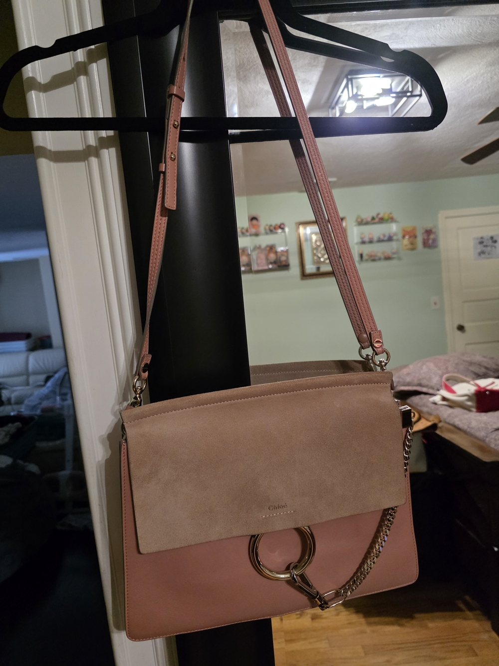 Chloé Medium Faye Shoulder Bag in Misty Rose Leather & Suede